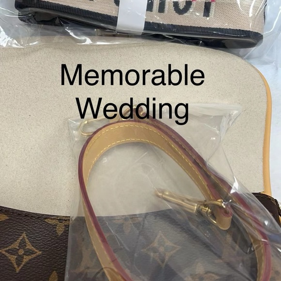 Authenticated Like New Diane Monogram Sachet, not used before price firm - Picture 3 of 10